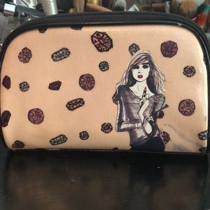 Makeup bag